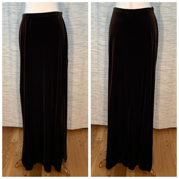 Tadashi brown two-piece velvet and mesh top and skirt set. - Picture 14 of 16